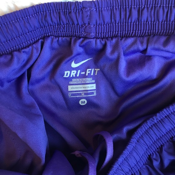 Nike shorts - Picture 3 of 3